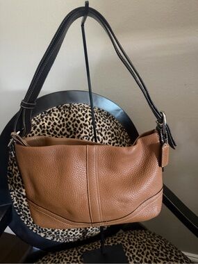 Y2K vintage Coach Soho pebbled leather Baguette shoulder bag